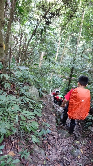 DSC02558_2.jpg DSC02558_2.jpg