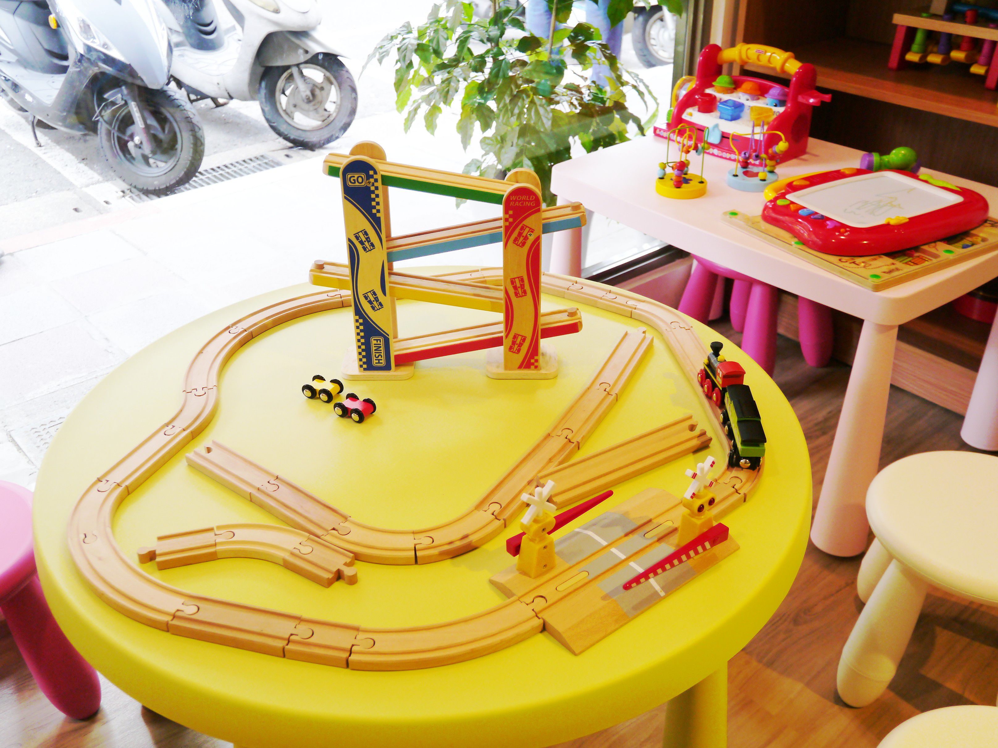 10.peek a boo 信義區 親子餐廳 咖啡廳 捷運市府站.jpg 10.peek a boo 信義區 親子餐廳 咖啡廳 捷運市府站.jpg