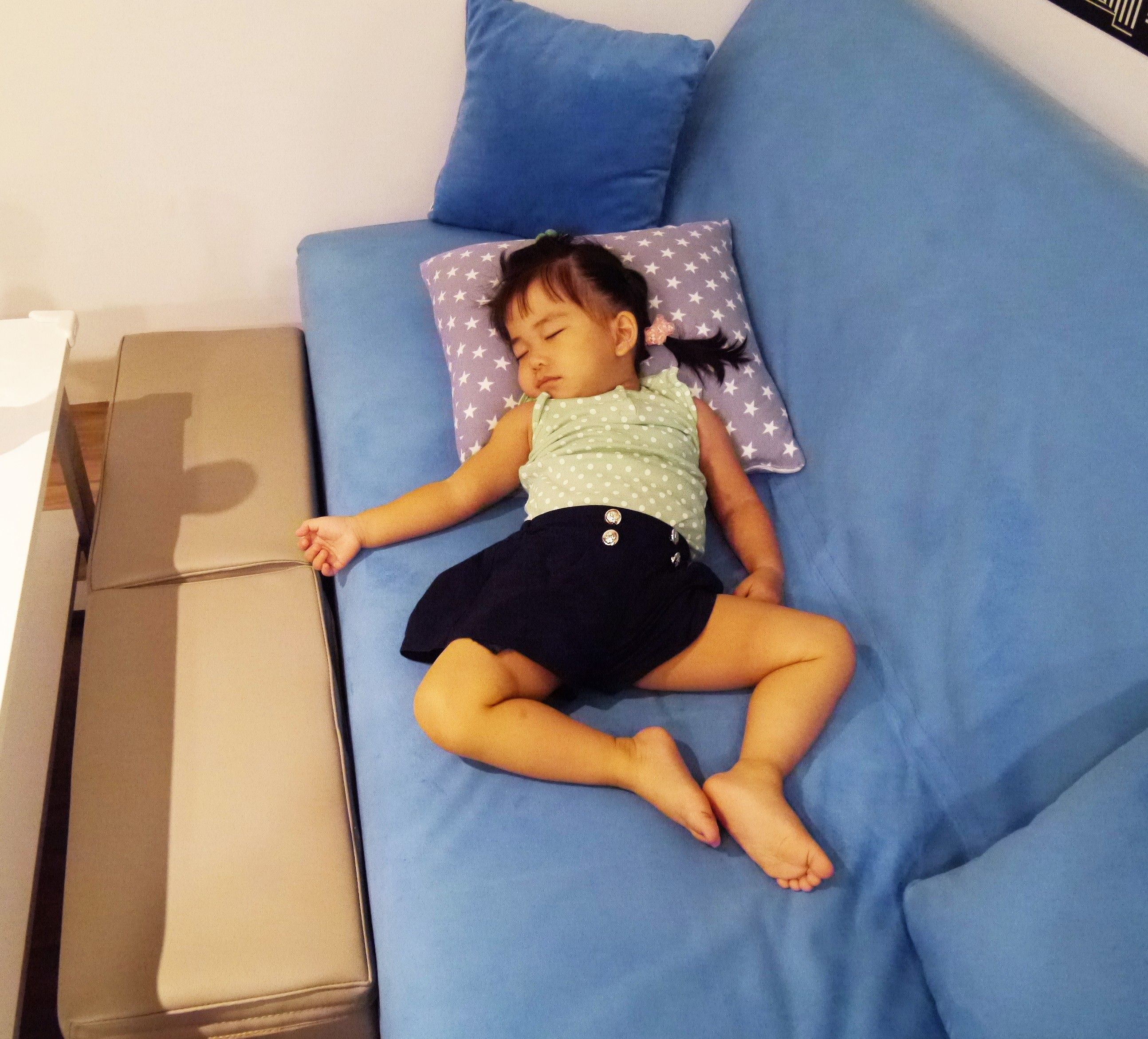 24peekaboo信義區 親子餐廳 咖啡廳 捷運市府站 藍帶甜點.jpg 24peekaboo信義區 親子餐廳 咖啡廳 捷運市府站 藍帶甜點.jpg