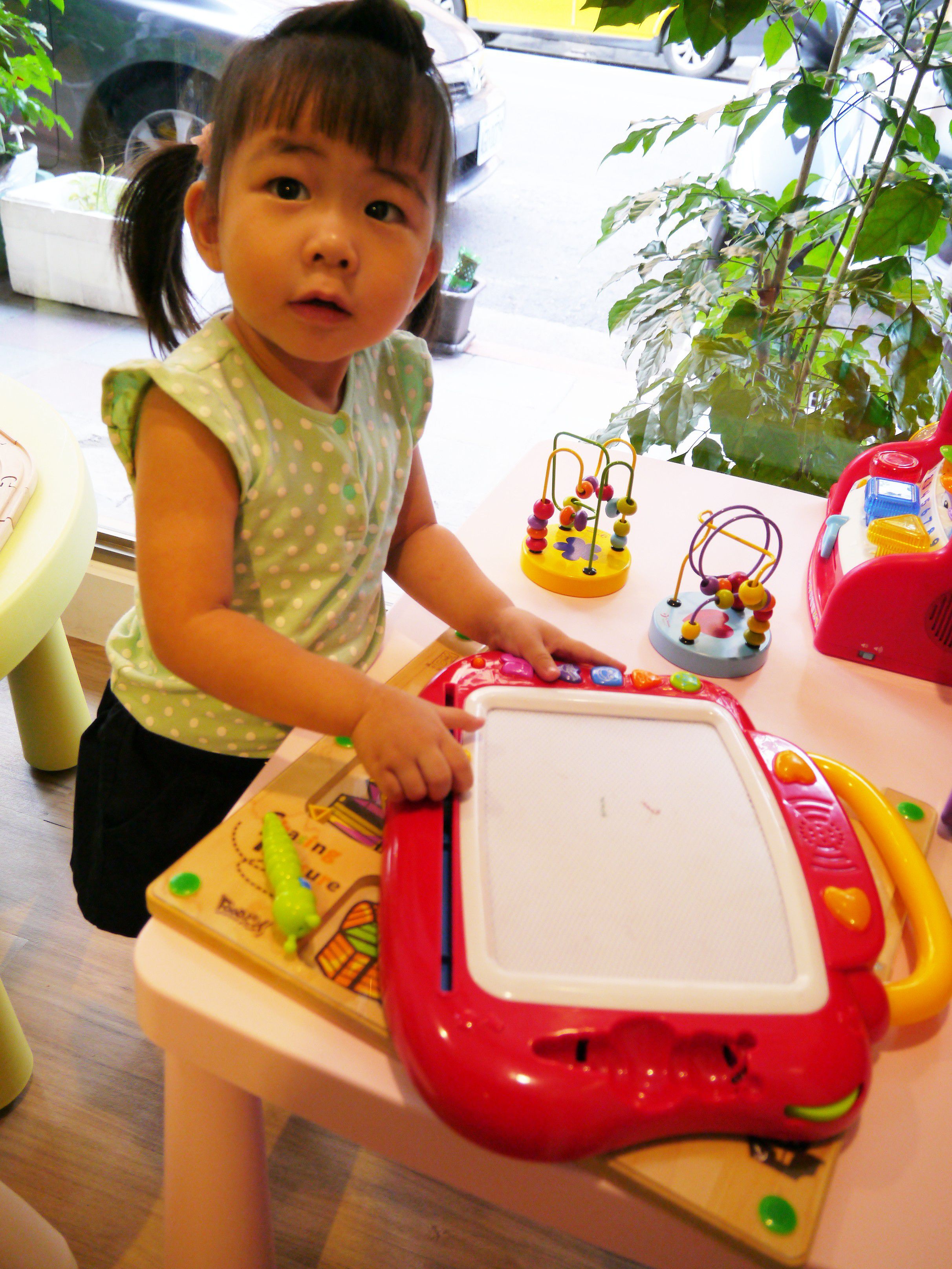 44.Peek-A-Boo 台北市 新北市 親子餐廳 咖啡廳 捷運市府站 藍帶甜點.jpg 44.Peek-A-Boo 台北市 新北市 親子餐廳 咖啡廳 捷運市府站 藍帶甜點.jpg