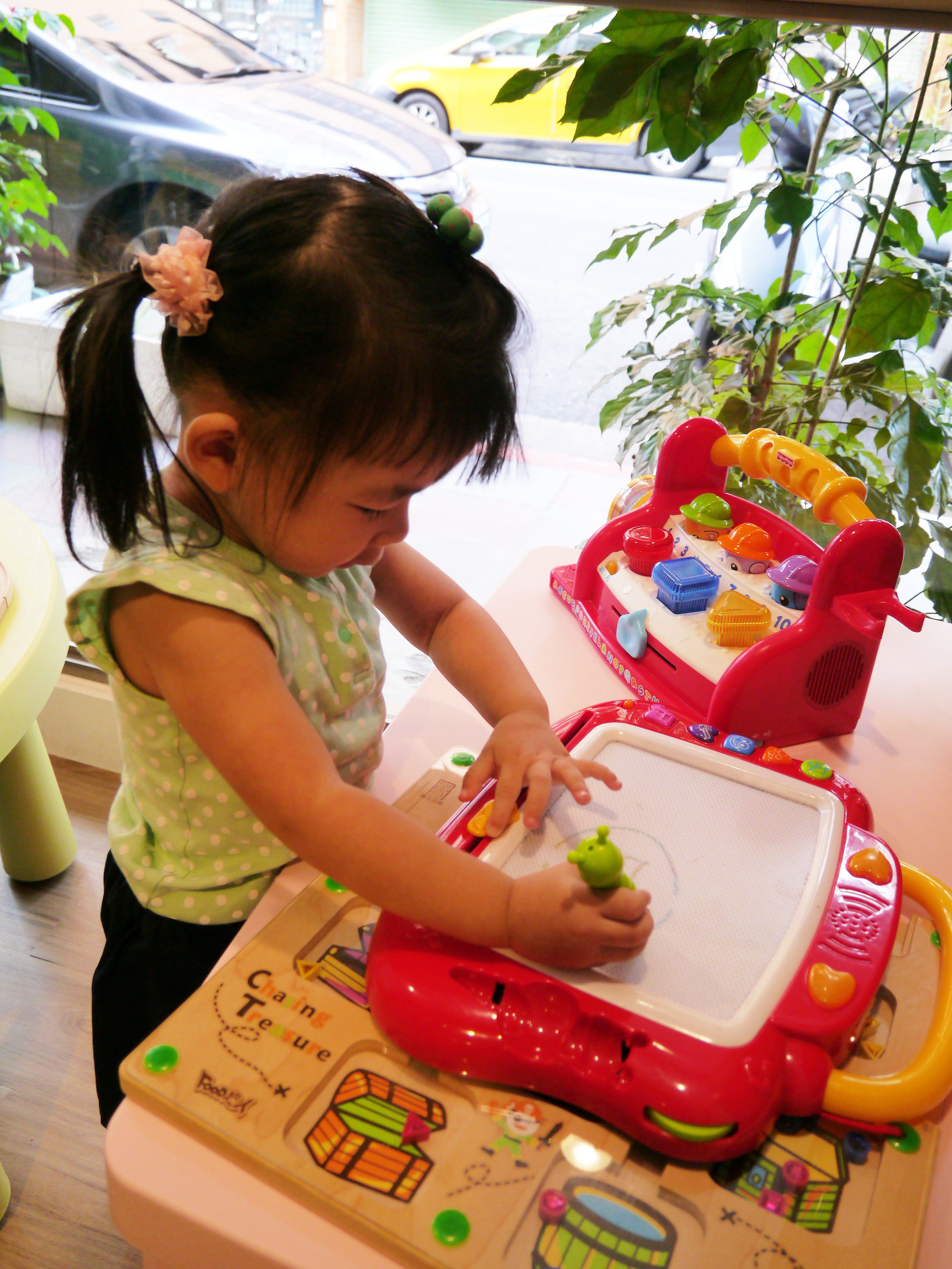 45Peek-A-Boo 台北市 新北市 親子餐廳 咖啡 捷運市府站 藍帶甜點 包場.jpg 45Peek-A-Boo 台北市 新北市 親子餐廳 咖啡 捷運市府站 藍帶甜點 包場.jpg