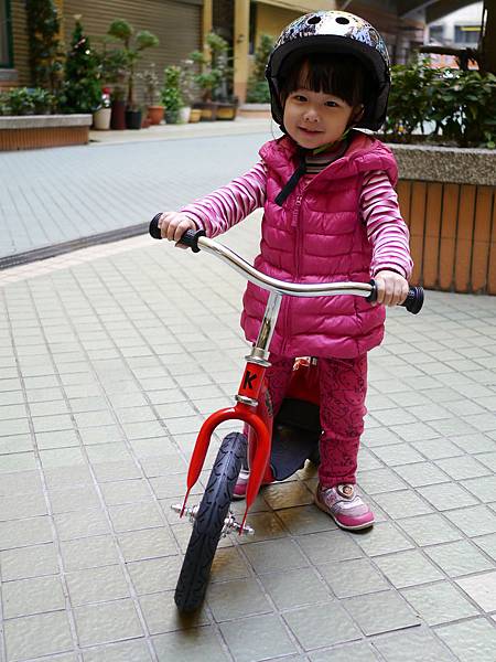 09KaZAM 平衡車 2歲至6歲 幼兒 快速學會 簡單安裝 腳踏車 滑板車 安全.JPG