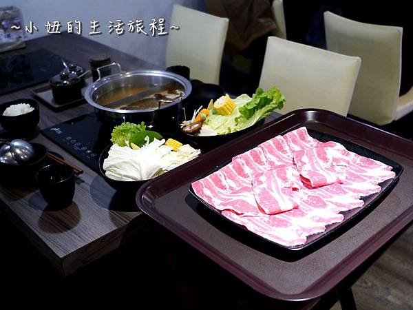 11花敦道 鍋物 火鍋 高cp值 捷運 中山國中站 海鮮 牛肉 推薦 美食 餐廳 台北 中山區.JPG