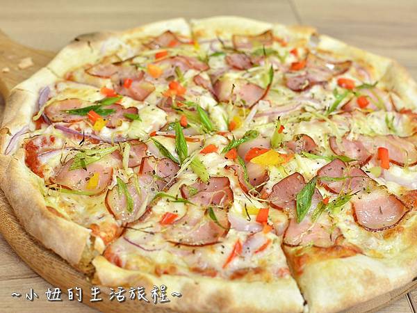 07iPIZZA 愛披薩 士林 黑鮪魚 鮭魚  士林夜市 推薦 美食  捷運劍潭站.jpg