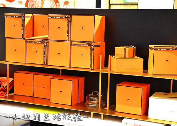 15 高質感蛋糕禮盒 CheeseCake  信義新光三越A4館B2 實體櫃位.JPG