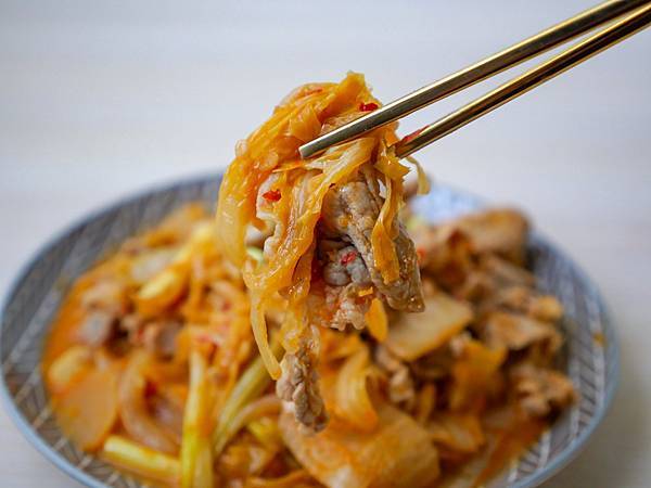 泡菜炒豬肉-10.jpg 泡菜炒豬肉-10.jpg