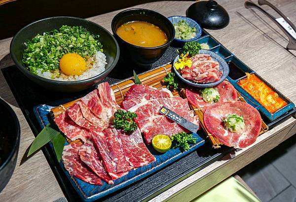 燒肉Smile台中景賢店 (菜單) 180元漲到320元,可以一個人吃的燒肉店 @ :: 痞客邦 ::