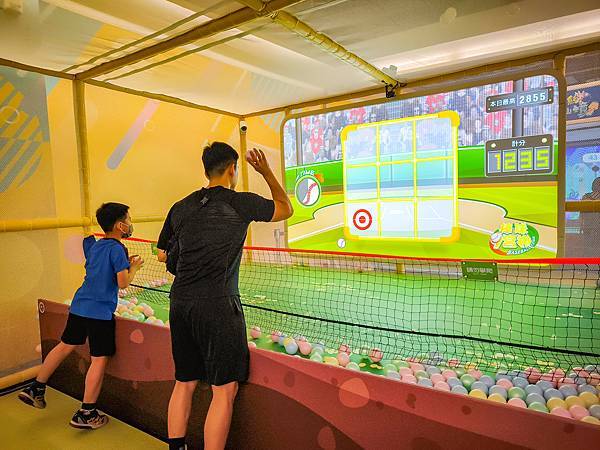 高雄義大遊樂世界全攻略｜門票優惠、必玩設施、交通美食住宿一次