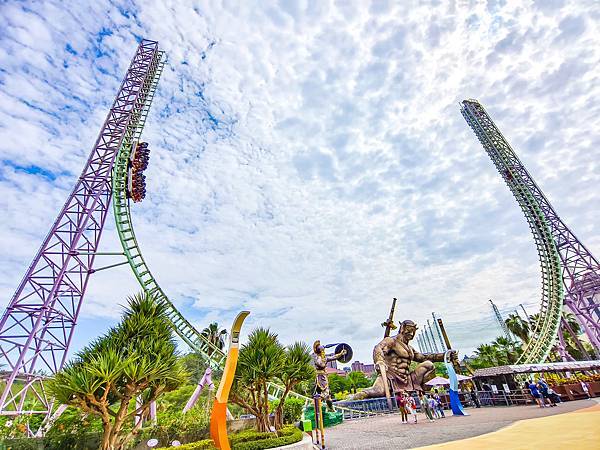 高雄義大遊樂世界全攻略｜門票優惠、必玩設施、交通美食住宿一次