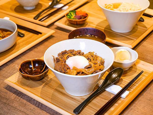 【南京復興日式定食】莉娜廚房 Lena Kitchen：日式