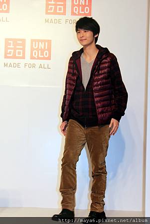 2-UNIQLO 2011 代言人.jpg