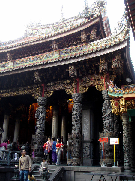 這是有名的三峽祖師爺廟