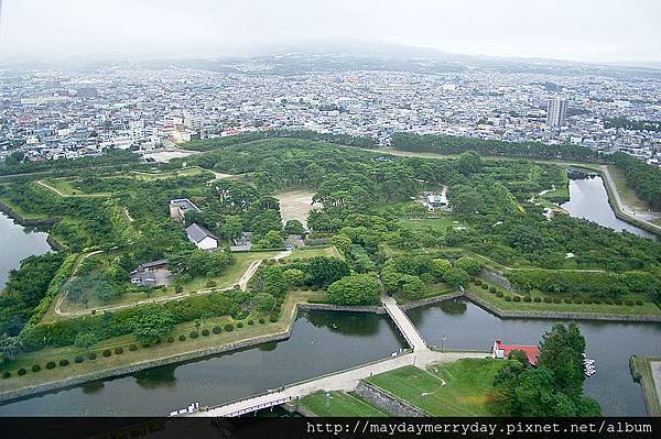 800px-Goryokaku_fort_retouched_20060814-001