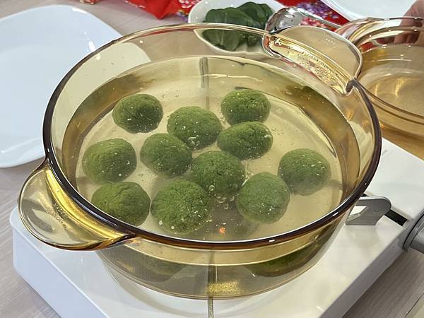 335715200_101175666260590_1509700982805921620_n