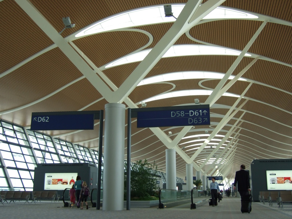 DSCF2948_浦東機場二航站一景.jpg