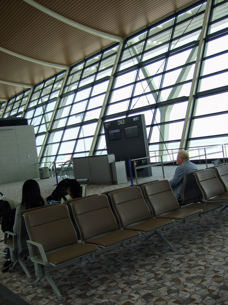 DSCF2950__浦東機場二航站候機處.jpg