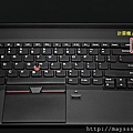 ThinkPad-Edge-E530-Laptop-PC-Overhead-Keyboard-View-10L-940x475_2