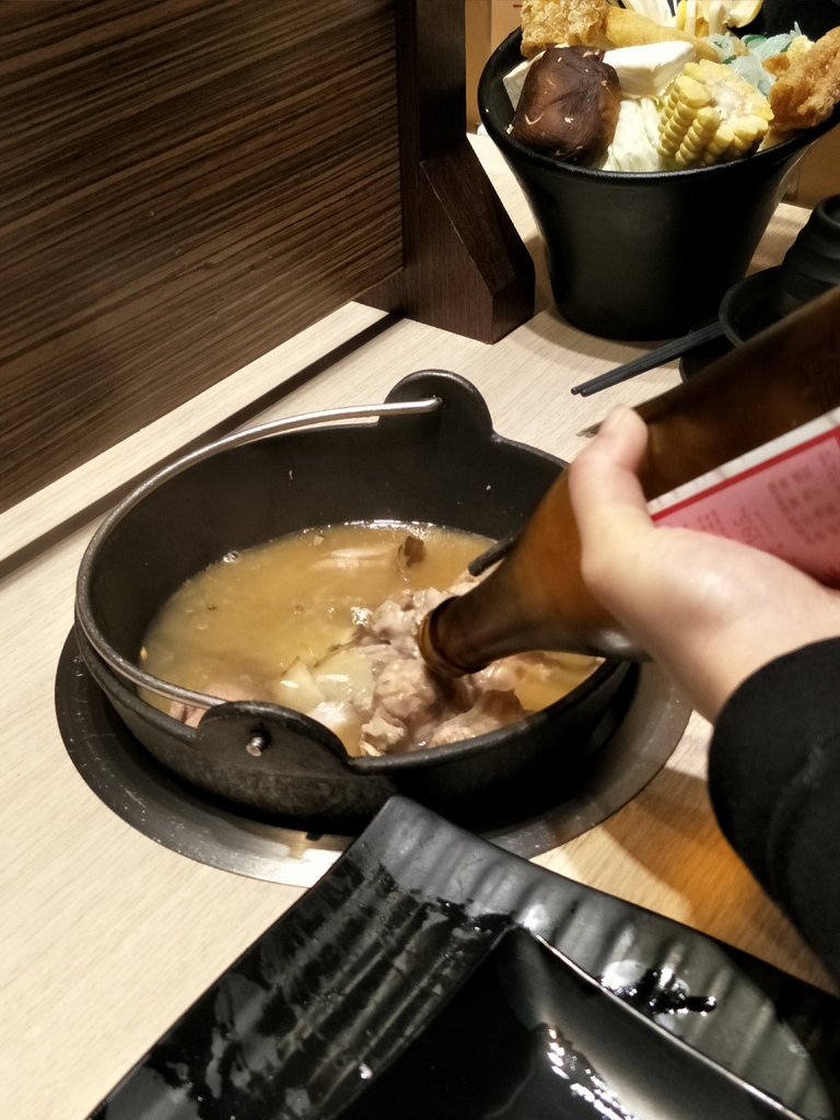 火鍋很忙12.jpg 火鍋很忙12.jpg