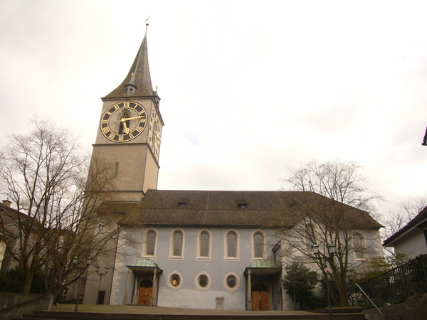 舊城區裡的教堂