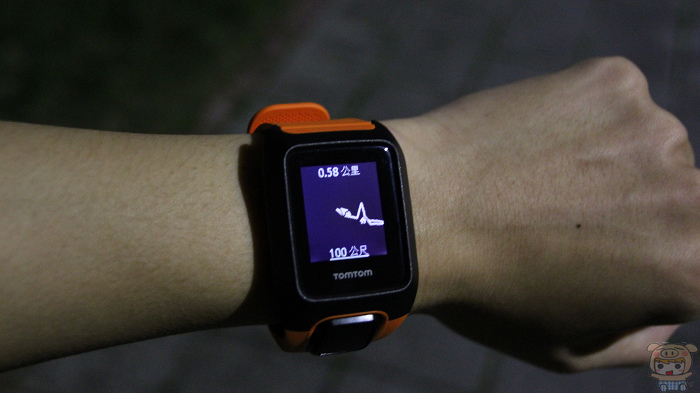 GPS 智慧型手錶 TomTom Adventurer 探險者開箱