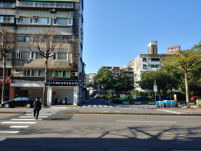 nEO_IMG_20170403_154821_HDR.jpg nEO_IMG_20170403_154821_HDR.jpg