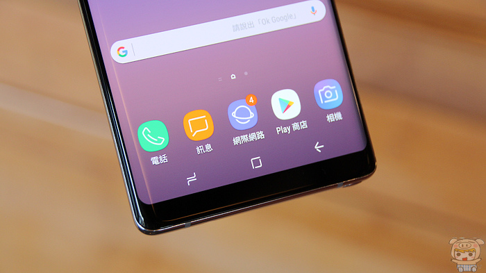 6.3 吋無邊際螢幕、雙鏡頭+ 雙 OIS 防手震​，三星 Galaxy Note 8 開箱評測