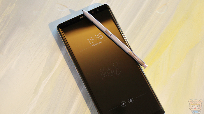 6.3 吋無邊際螢幕、雙鏡頭+ 雙 OIS 防手震​，三星 Galaxy Note 8 開箱評測