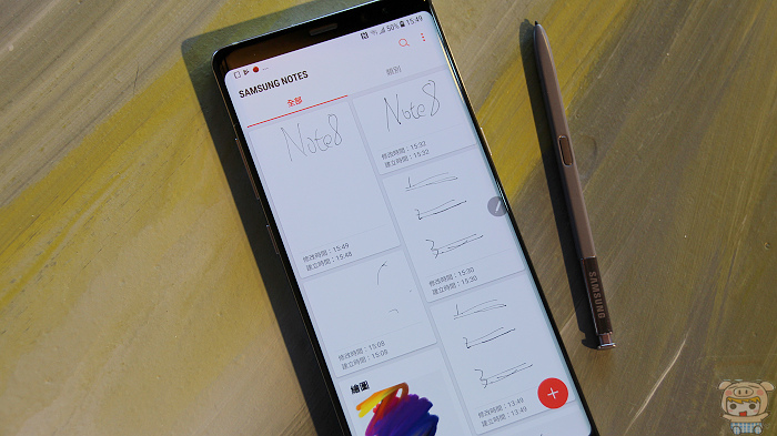 6.3 吋無邊際螢幕、雙鏡頭+ 雙 OIS 防手震​，三星 Galaxy Note 8 開箱評測
