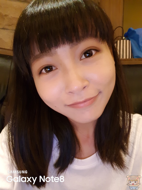 6.3 吋無邊際螢幕、雙鏡頭+ 雙 OIS 防手震​，三星 Galaxy Note 8 開箱評測