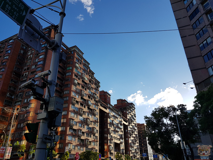 6.3 吋無邊際螢幕、雙鏡頭+ 雙 OIS 防手震​，三星 Galaxy Note 8 開箱評測