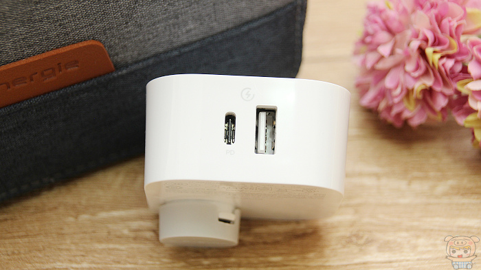 出國旅遊必備，Innergie PowerJoy 30C USB-C 雙孔極速充電器開箱評測