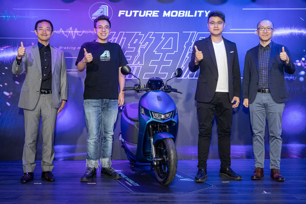 圖說、宏佳騰智慧電車推出全新Ai-1 Sport ABS車系,兼具強悍性能跑格,秒煞全場 (2).jpg 圖說、宏佳騰智慧電車推出全新Ai-1 Sport ABS車系,兼具強悍性能跑格,秒煞全場 (2).jpg