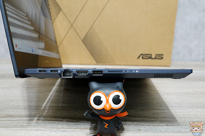 商用思維出發貼心設計 ASUS ExpertBook B5 