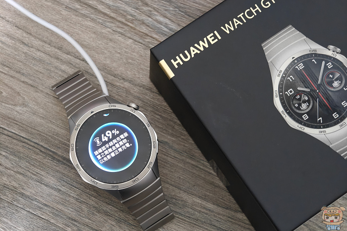 HUAWEI WATCH GT4 升級生理健康偵測功能、超強