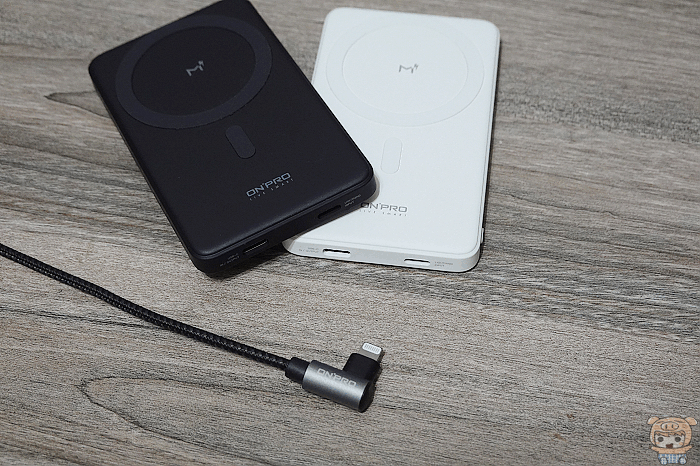 Magsafe磁吸行動電源 來囉 ONPRO MagReac Magsafe磁吸行動電源 來囉 ONPRO MagReac