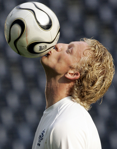 kuyt_h1.jpg