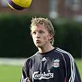 kuyt_l7.jpg