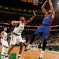 8774d1a0aaf41f1d883d41beb6e81c1f-getty-80391829nb006_pistons_celtics_nb001_rockets_knicks.jpg