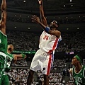 49d9159df7c0b41091c5241b6d085cbf-getty-80391831ae021pistons_celtics.jpg