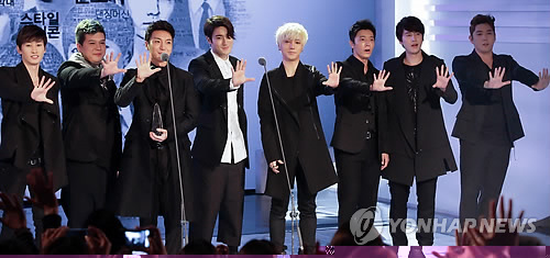 Style Icon Awards_121025_04