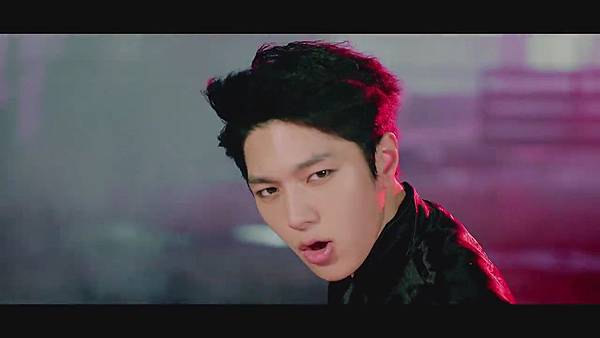 INFINITE _Back_ (Performance Ver.) MV.mp4_000151025.jpg