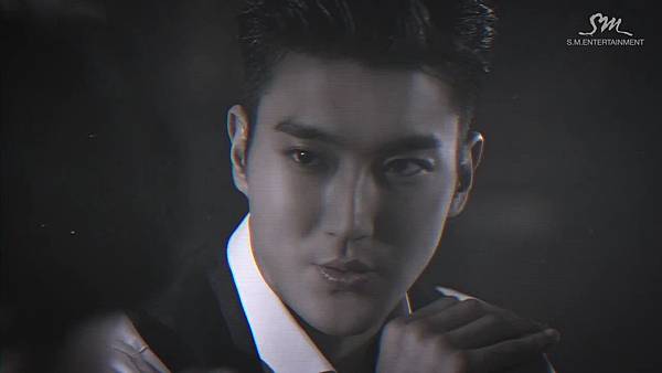 Super Junior_Devil_Music Video.mp4_000071404.jpg