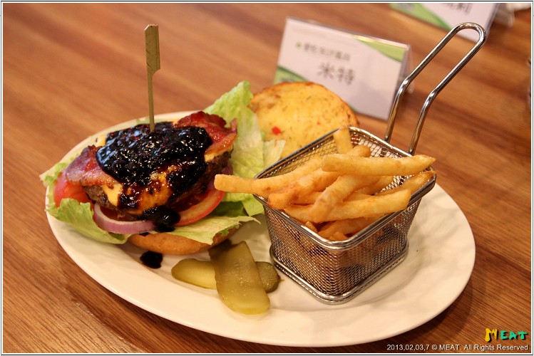 2013,02,03,7【費尼漢堡 Fani Burger】台北內湖內湖科學園區美式餐廳美食食記｜甜點下午茶早午餐新推出 (愛吃客評鑑團約訪)012