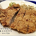 米特，味玩待敘部落格 © MEAT76｜2013-08-25-7【台北內湖｜大潤發2店美食街】西門町萬年排骨老店食記｜媽咪國中時記憶中的懷舊好滋味001.jpg