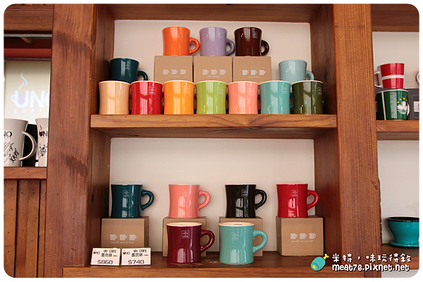 米特，味玩待敘｜部落格 © MEAT76｜台灣美食旅遊部落客｜2014-10-13-1【台北內湖。咖啡輕食】UNO COFFEE × 舞弄咖啡館｜隱藏版的幸福質感美食，午後暖光銅板咖啡館｜16個夏天拍攝景點 → COSTCO、大潤發007.png