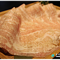 米特，味玩待敘｜部落格  MEAT76 ©｜台灣美食旅遊部落客｜2014-11-21-5新開幕【台北中山。火鍋】極禾優質鍋物｜高品質食材讓味蕾鱻享受，海鮮鍋、牛奶起司鍋記憶點十足！ → 近農安街、捷運行天宮站024.png