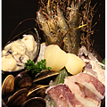 米特，味玩待敘｜部落格  MEAT76 ©｜台灣美食旅遊部落客｜2014-11-21-5新開幕【台北中山。火鍋】極禾優質鍋物｜高品質食材讓味蕾鱻享受，海鮮鍋、牛奶起司鍋記憶點十足！ → 近農安街、捷運行天宮站029.png