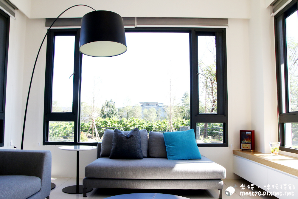 米特,味玩待敘部落格©MEAT76|2015-11-16-1【宜蘭圓山/住宿】池塘邊邊|極簡質感設計,自在大空間民宿,就在夏日親子戲水勝地螃蟹冒泡池塘邊邊的池塘邊邊009.jpg 米特,味玩待敘部落格©MEAT76|2015-11-16-1【宜蘭圓山/住宿】池塘邊邊|極簡質感設計,自在大空間民宿,就在夏日親子戲水勝地螃蟹冒泡池塘邊邊的池塘邊邊009.jpg