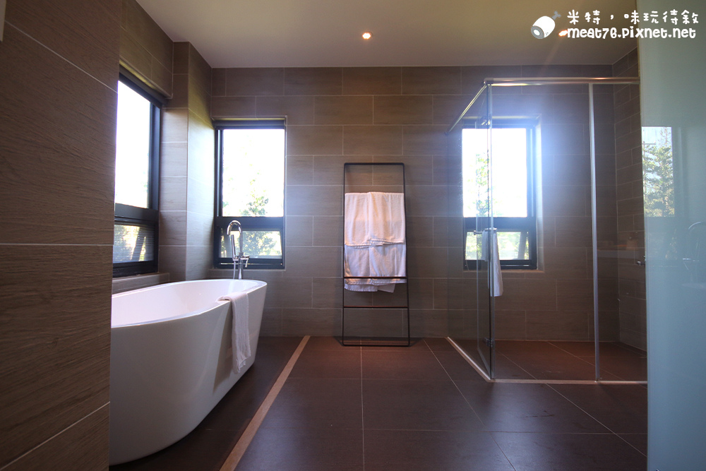 米特,味玩待敘部落格©MEAT76|2015-11-16-1【宜蘭圓山/住宿】池塘邊邊|極簡質感設計,自在大空間民宿,就在夏日親子戲水勝地螃蟹冒泡池塘邊邊的池塘邊邊016.jpg 米特,味玩待敘部落格©MEAT76|2015-11-16-1【宜蘭圓山/住宿】池塘邊邊|極簡質感設計,自在大空間民宿,就在夏日親子戲水勝地螃蟹冒泡池塘邊邊的池塘邊邊016.jpg
