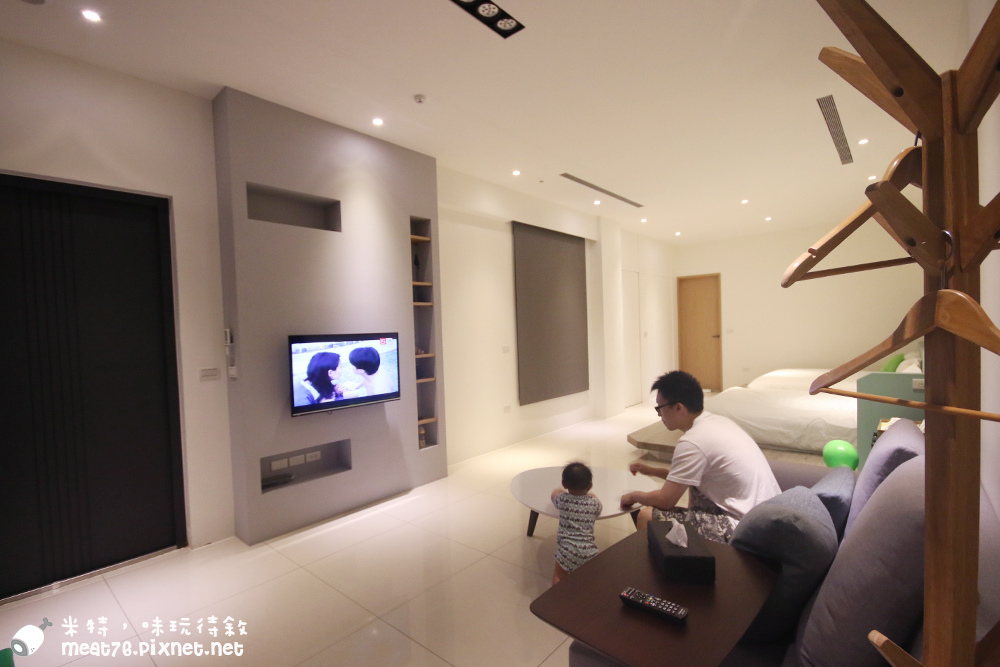 米特,味玩待敘部落格©MEAT76|2015-11-16-1【宜蘭圓山/住宿】池塘邊邊|極簡質感設計,自在大空間民宿,就在夏日親子戲水勝地螃蟹冒泡池塘邊邊的池塘邊邊023.jpg 米特,味玩待敘部落格©MEAT76|2015-11-16-1【宜蘭圓山/住宿】池塘邊邊|極簡質感設計,自在大空間民宿,就在夏日親子戲水勝地螃蟹冒泡池塘邊邊的池塘邊邊023.jpg